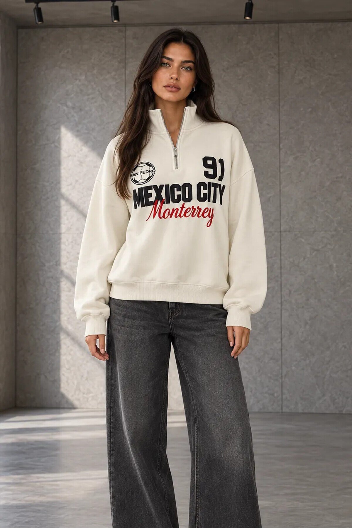 MB9159 Dik Yaka Yarım Fermuarlı Sweat Ekru