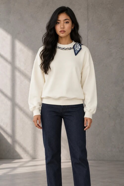 2771 Yakası Fularlı Sweat Ekru