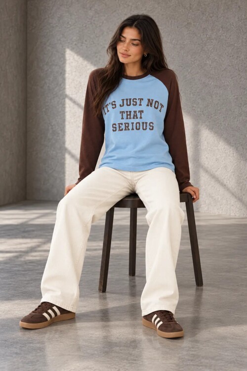 3095 Yazı Baskılı Reglan Kol Sweat Mavi